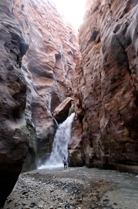 Siq trail gorge, Madaba Jordan 3.jpg - Siq trail gorge